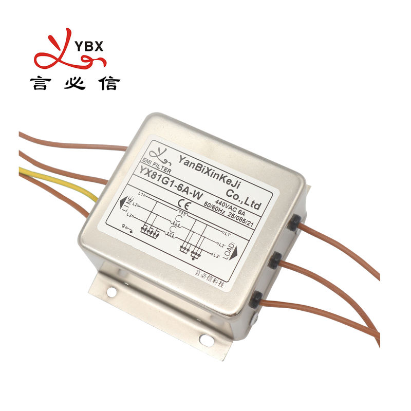 6A 220V Tiga Fase EMI Filter Peralatan Mekanik Output Saluran Listrik